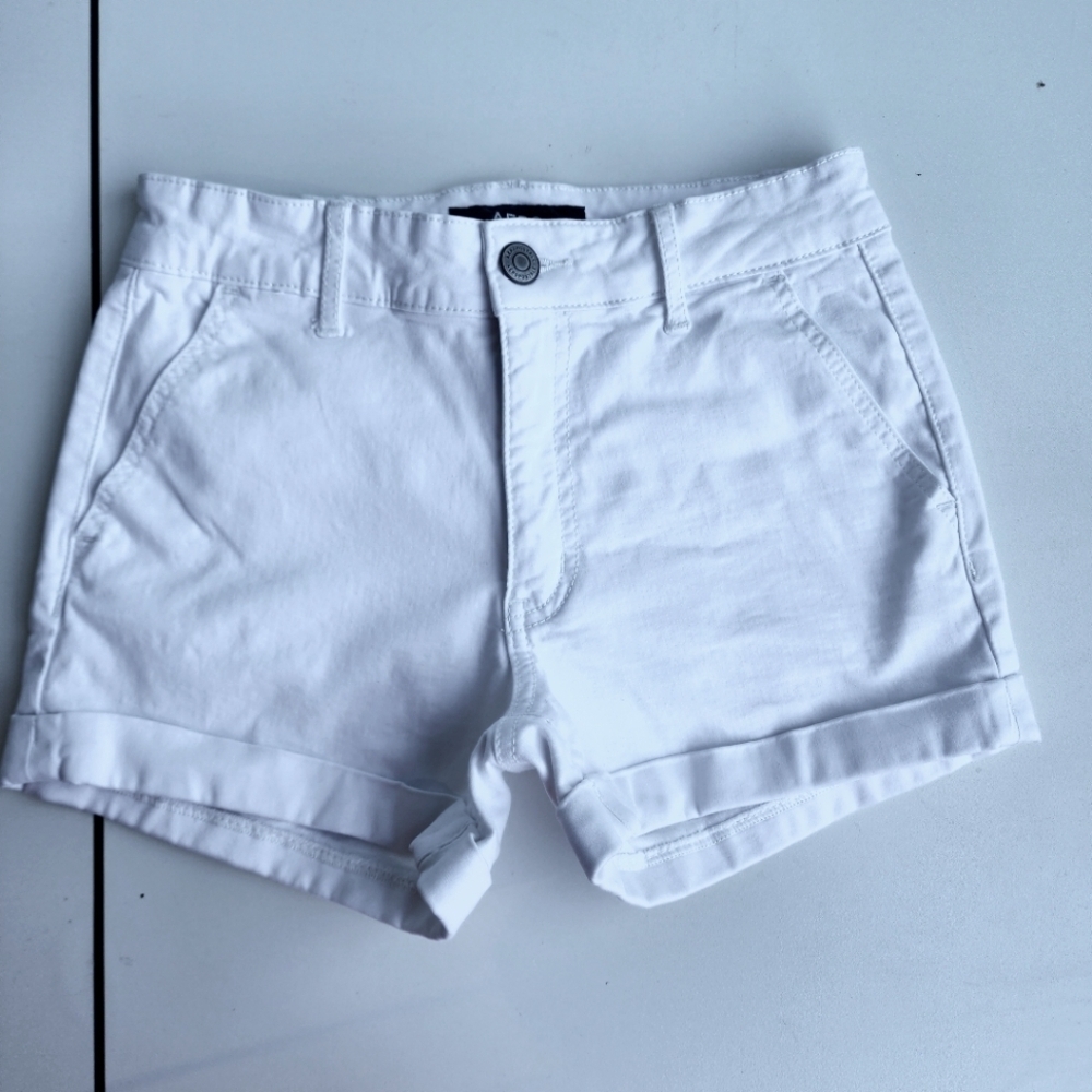 Aero Shorts Size 2 White Cuffed Denim Logo High Rise MIDI Pockets Stretch